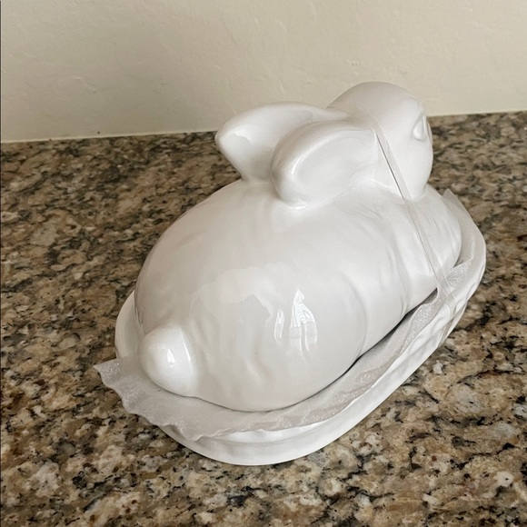 New White Rabbit Covered Butter Keeper - Picture 3 of 4